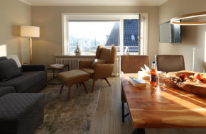 Strand Suite